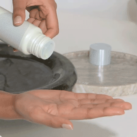 Image of SENSAI's Limited Edition Silky Purifying Silk Peeling Powder Matcha 